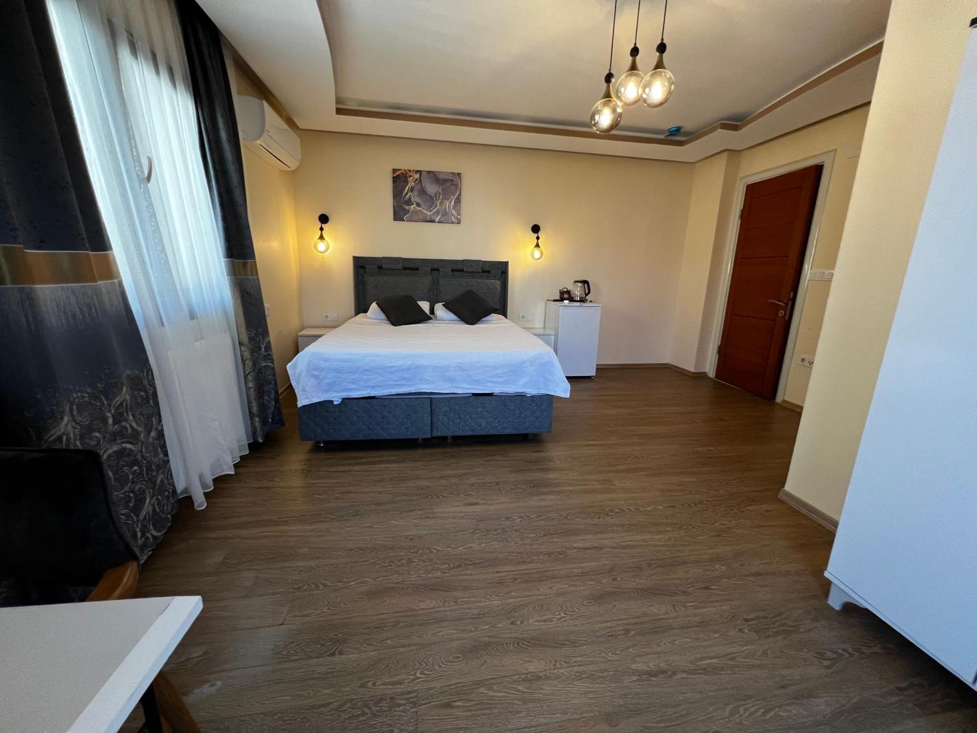 Ada Konak Otel Urla Exterior photo