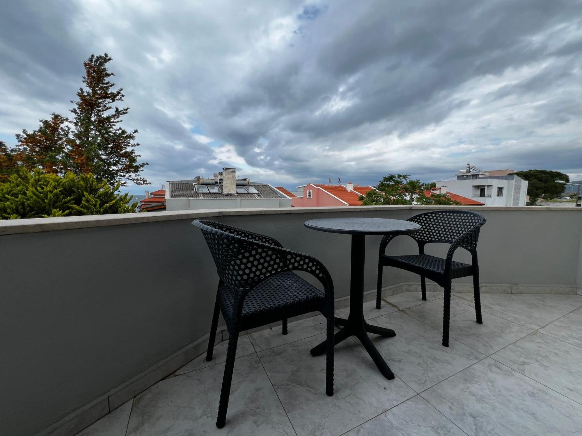Ada Konak Otel Urla Exterior photo
